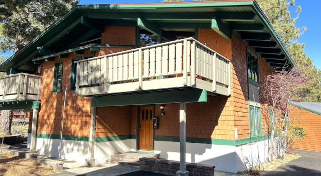 Номер Standard с 4 комнатами Chateau Sans Nom #19 4 Bedroom Condo by RedAwning