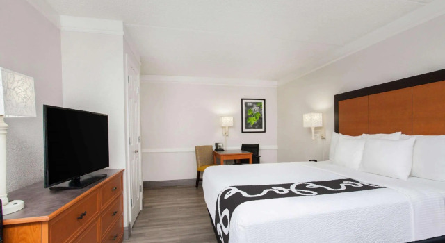 Двухместный номер Standard Baymont by Wyndham Fort Myers Central