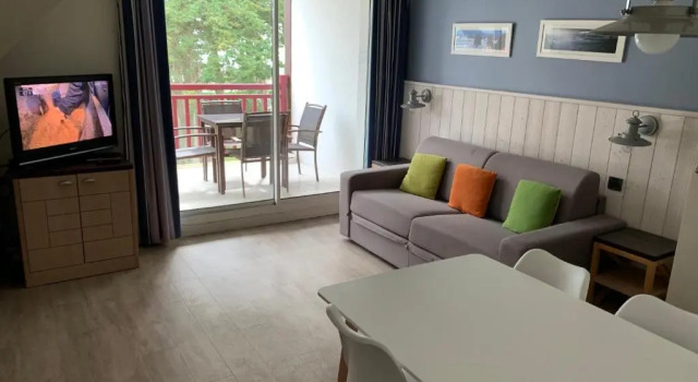 Appartement dans résidence de standing avec terrasse et vue mer
