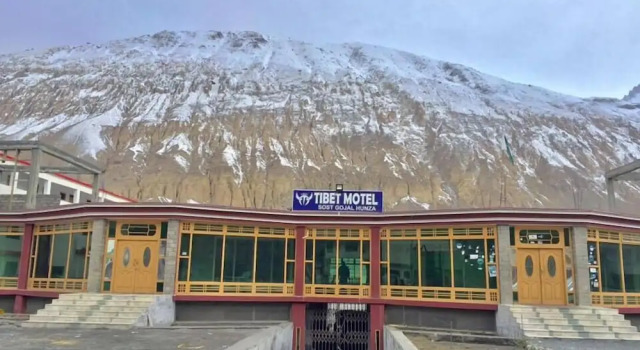 Tibet Motel
