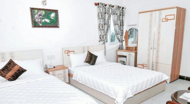 Jiny Tran Hotel