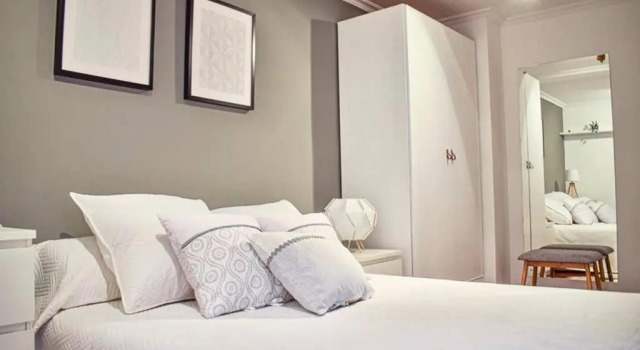 Lucus Duplex, Забронировать Отель Луго Lugo Province, рядом с Центр исследования римских муров