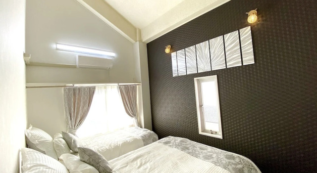 Апартаменты Chatan Tall House