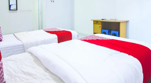 OYO 91127 Wisma Sukajadi Syariah, Rezerwuj Hotel Prabumulih Sumatra