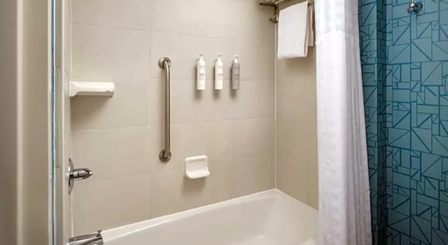 Четырёхместный люкс c 1 комнатой Homewood Suites Atlanta Midtown