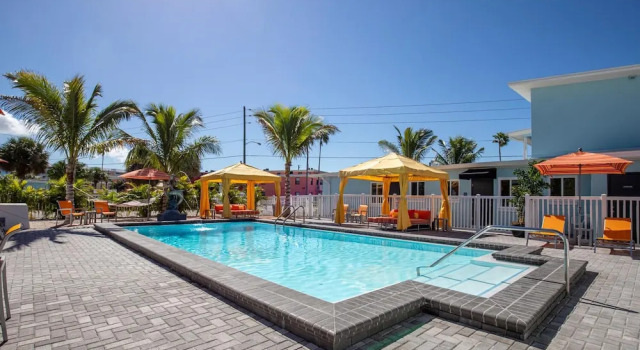 Бунгало The Villas at St Pete Beach