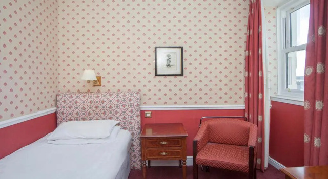 Одноместный номер Standard The Royal Hotel