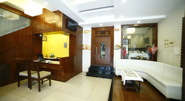OYO Rooms off Aurobindo Ashram, Забронировать Отель Пондичерри Пондичерри