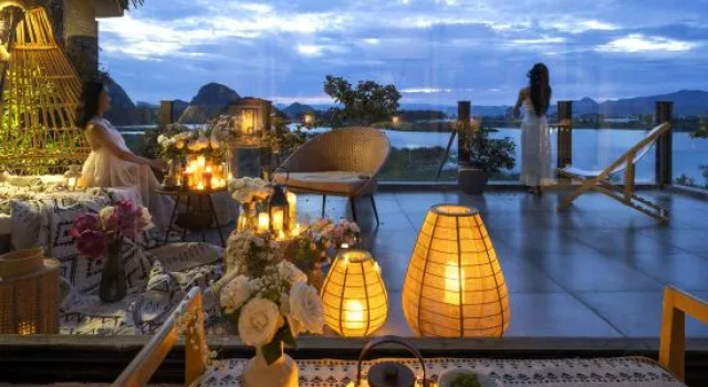 Люкс Grand с красивым видом из окна Yewang Su Lake View Light Luxury Hostel