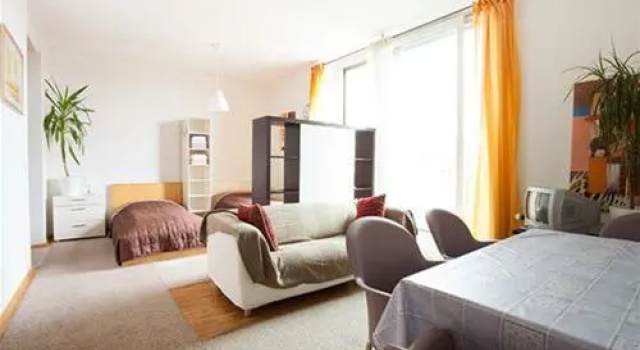 City Center Checkpoint, Rezervasyon Otel Berlin otoparklı oteller, Stadtmitte underground station yakınında, Otopark