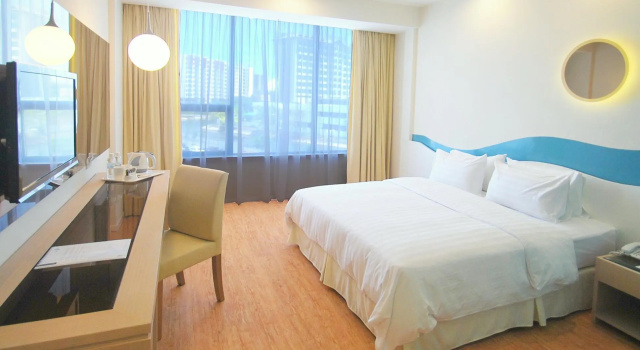 Двухместный номер Deluxe Oceania Hotel