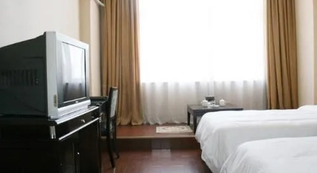 Qingdao Mingshen Hotel