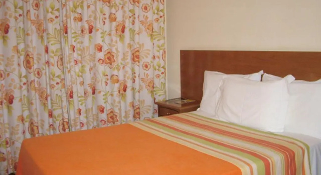 Трёхместный номер Standard Residencial Valentina