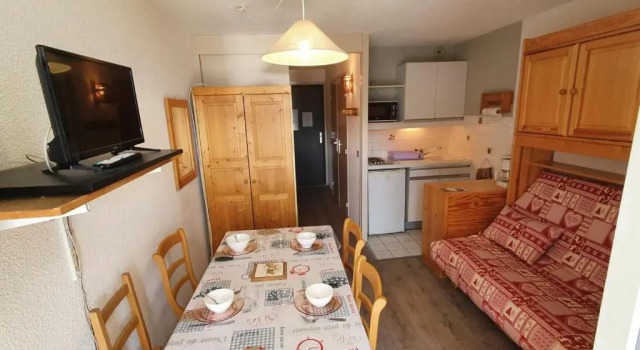 Appartement Les Deux Alpes, 1 pièce, 4 personnes - FR-1-348-231