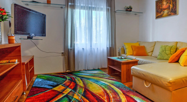 Albaneze, Varaa Huoneisto Hotellit Kvarner Islands uima-altaalla, Uima-allas