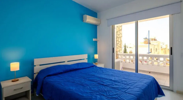 Anonymous - 2BR - 2Floors - Central, Забронировать Апартаменты/квартира Отели Айия-Напа с парковкой, Парковка