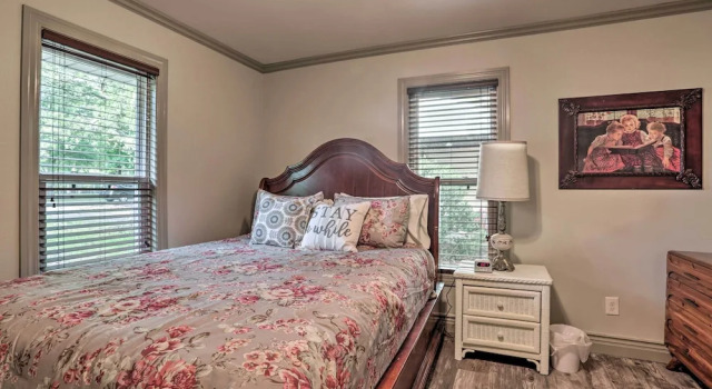 Lake Charles Home: 1 Mi to Public Boat Launch, Réserver Hôtel Lake Charles Louisiane