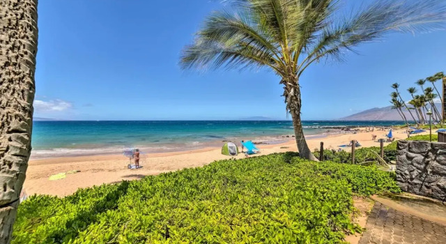 Gorgeous Oceanfront Kihei Condo w/ Balcony!, Забронировать Апартаменты/квартира Кихеи Мауи