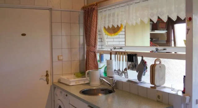 Коттедж Quiet Holiday Home Near Beach