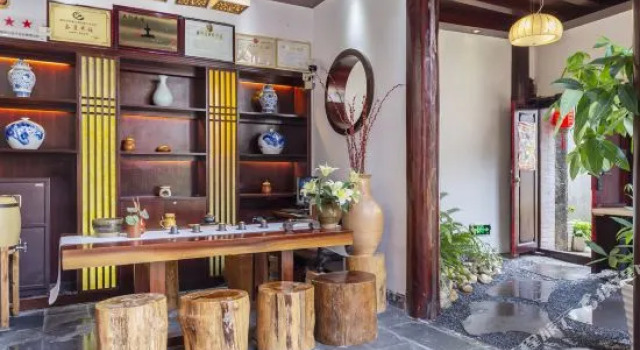 Guilu Guanyun Garden Inn, Book Hotel Baoshan Yunnan