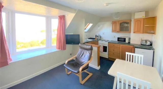Апартаменты Cliff Court Apartments