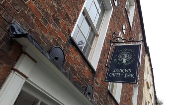 Семейный номер Standard Ty Glyndwr Bunkhouse, Bar and cafe