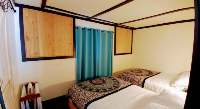 Семейный люкс Dwight Riverside Inn