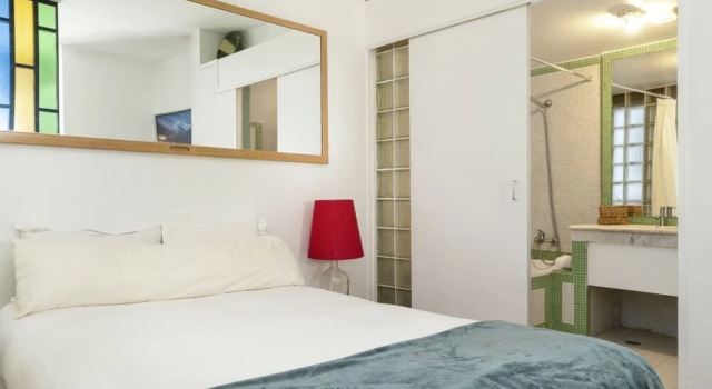 Colourful Studio for 3 in the Heart of Bairro Alto