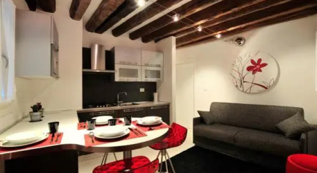 Sestiere Di Dorsoduro Apartment Air Con, Забронировать Апартаменты/квартира Апартаменты Венеции, рядом с Железнодорожный вокзал Венеция Санта Лючия, Апартаменты/квартира
