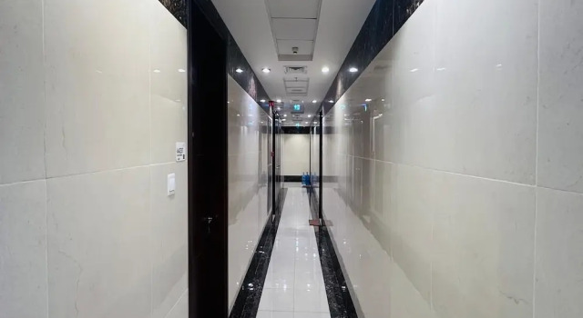 Modern 1BR w Pool and Parking At Roxana Residence, Забронировать Апартаменты/квартира СПА-отели Дубая, SPA-услуги