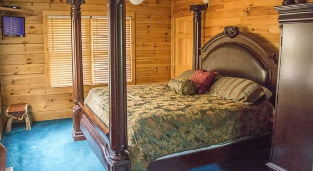 11 Above and Beyond - 4 Br Cabin