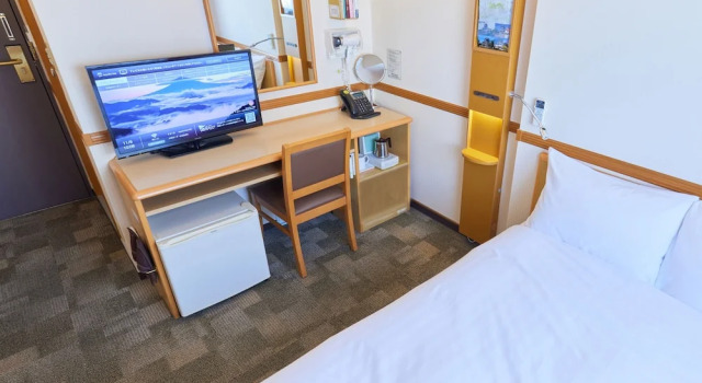 Номер Economy Toyoko Inn Shonan Chigasaki Station Kita