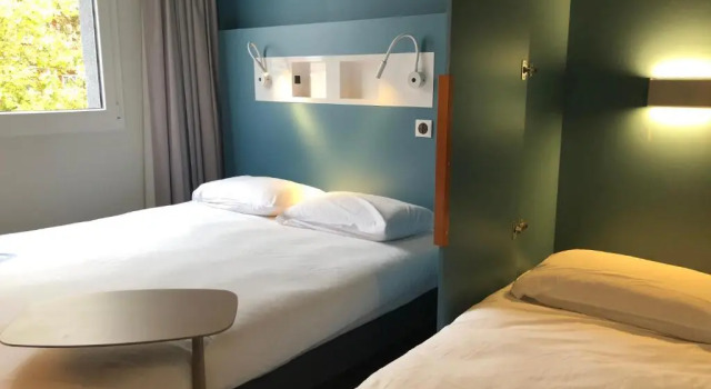 Трёхместный номер Standard ibis budget Reims Parc Des Expositions
