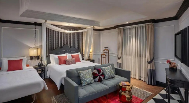 Трёхместный номер Standard с балконом Aira Boutique Hanoi Hotel & Spa
