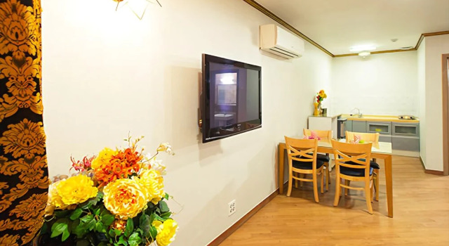 Gang Hwa View 9 Pension, Prenota Hotel Hotel a Gyeonggi-do con piscina, Piscina