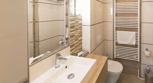 Трёхместный люкс Deluxe Hotel Zena Beauty & Shopping Center