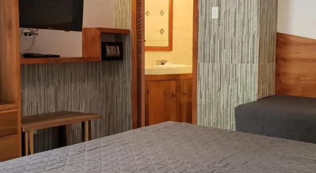 Трёхместный номер Deluxe Sunrise Club Hotel