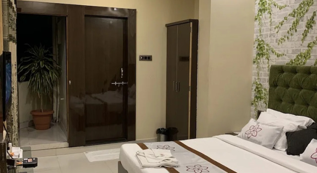 Номер Superior JK Rooms 126 Parashar Legacy - Opp Railway Station