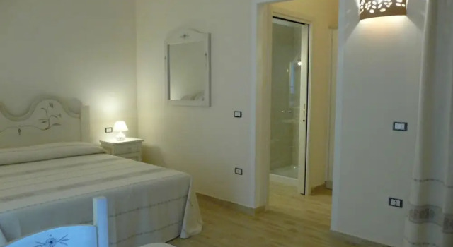 B&B Majore, Забронировать Отель Ольбия Изумрудный берег
