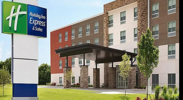 Holiday Inn Express & Suites Greenville - Taylors by IHG, Book Hotel Wade Hampton USA