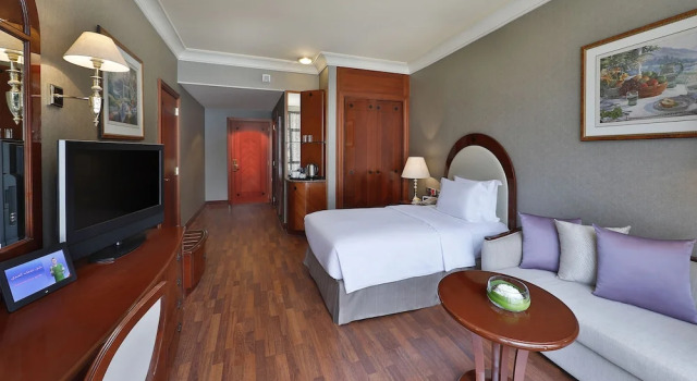 Двухместный номер Partial Haram view Madinah Hilton Hotel