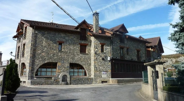 Hotel Casbas, Reservar Hotel Sabinanigo Panticosa