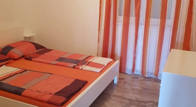 Apartment Karolina, Rezerwuj Apartament Hotele w Split-Dalmatia County z parkingiem, Parking