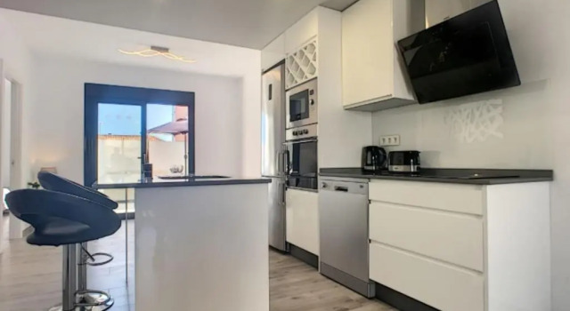 Апартаменты New Modern Immaculate 2 Bed 6 guestApartment Bobby