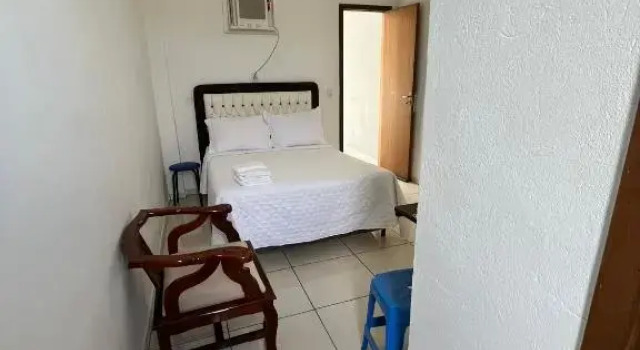Hospedagem 20m da praia., Забронировать Отель Итапема Санта-Катарина, рядом с Praia da Ilhota