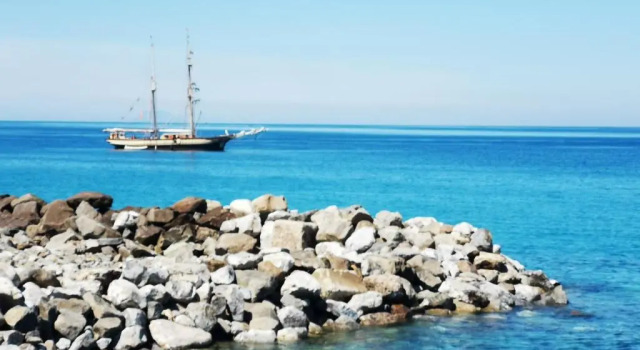 Residenza Maria Antonietta - 50 Metri Dal Mare, Book Hotel Pizzo Calabrien