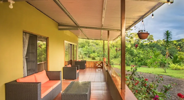 Casa Danta, Rezervovat Hotel Hotely v Puntarenas s parkováním, Parkování