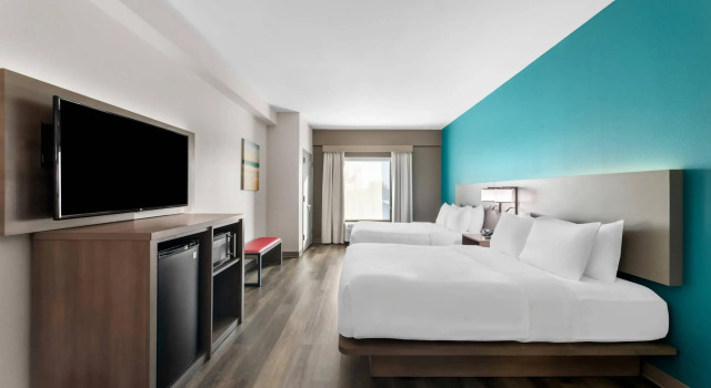 Четырёхместный люкс Comfort Suites Knoxville West - Farragut