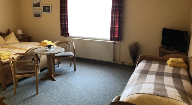 Трёхместный номер Standard Hotel Schützenhaus