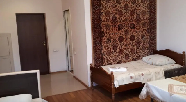 Hotel VIVAS, Book Hotel Hoteller i Goris med parkering, Parkering